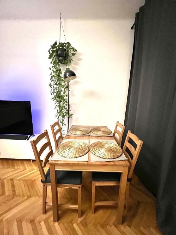 Appartement Schone In Zentrum Josefstadt